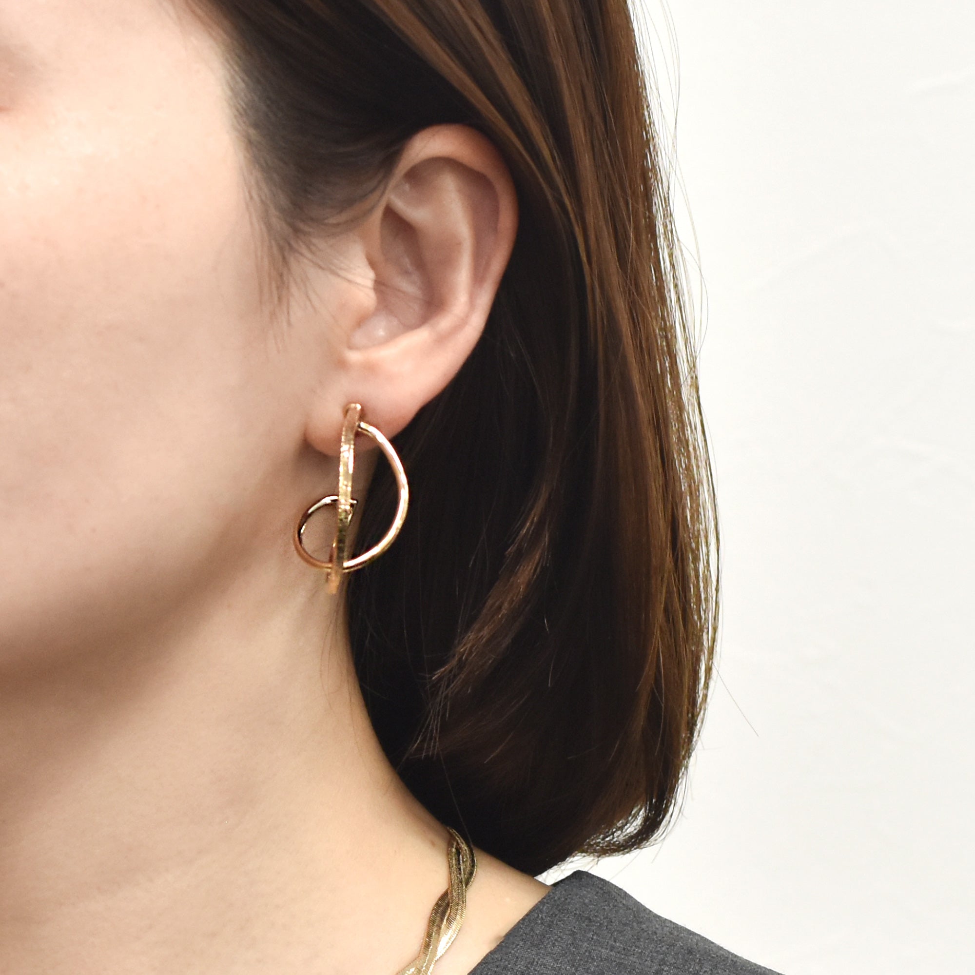 Liberté hoop Clip Earrings