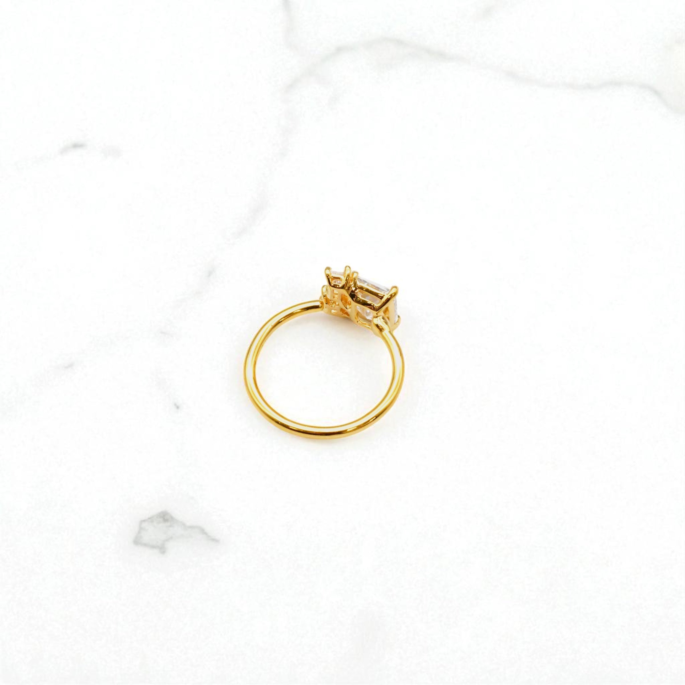 クリスタルプリズム リング