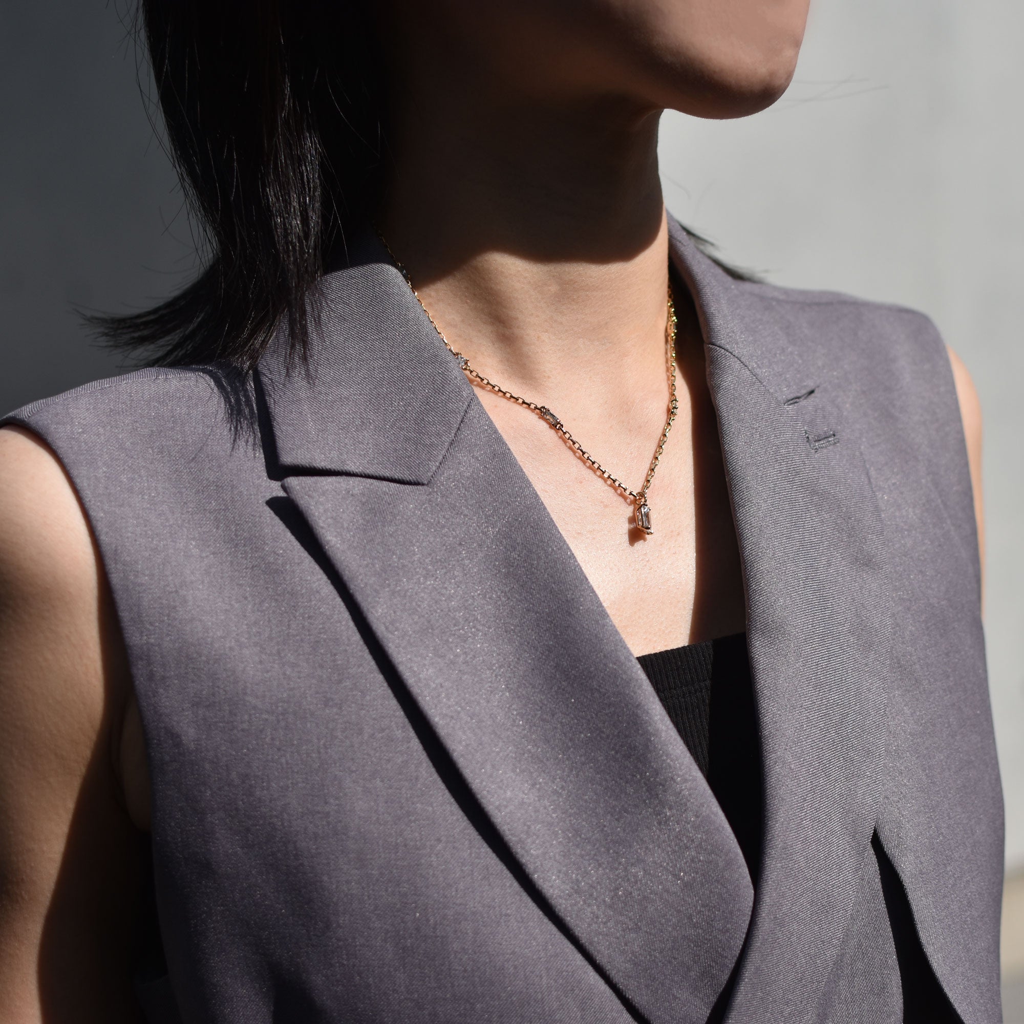 クリスタルプリズム ネックレス